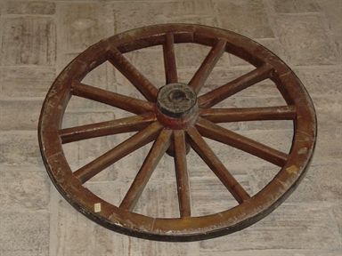 ruota in legno da carretto