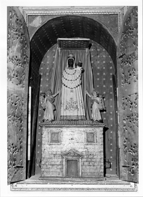 Madonna di Loreto, Santa Casa e angeli