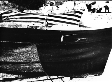 Barche e teli sulla spiaggia