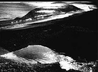 pozzanghera sulla spiaggia