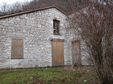 Casale Caprareccia, Cerreto, Sefro, MC - Fonte orale: Luoghi dell'Immaginario, Paura