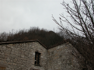 Casale Caprareccia, Cerreto, Sefro, MC - Fonte orale: Luoghi dell'Immaginario, Paura