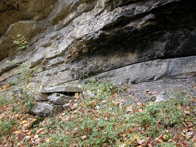 Grotta Sant'Angelo, Casali, Ussita, MC - Fonte orale: Civile, Viabilità