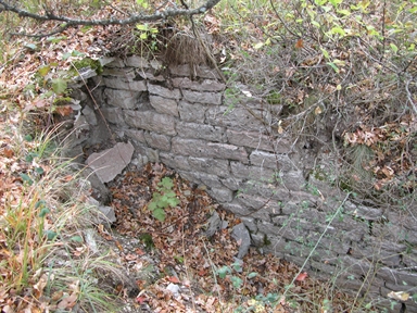 Serrone, Cupi, Visso, MC - Fonte orale: Luoghi dell'immaginario, Ricerca del tesoro