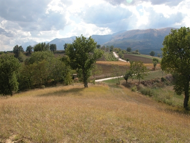 Sant'Ippolito, Vesciano, Amandola, FM - Fonte orale: Luoghi dell'immaginario, Ricerca del tesoro