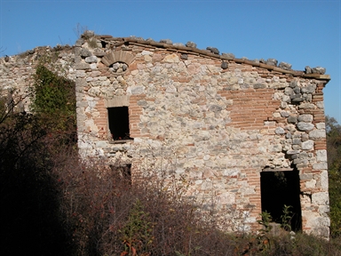 Casale Corvello, Corvello, Amandola, FM - Fonte orale: Luoghi dell'immaginario, Ricerca del tesoro