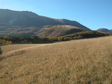 Casale Corvello, Corvello, Amandola, FM - Fonte orale: Luoghi dell'immaginario, Ricerca del tesoro