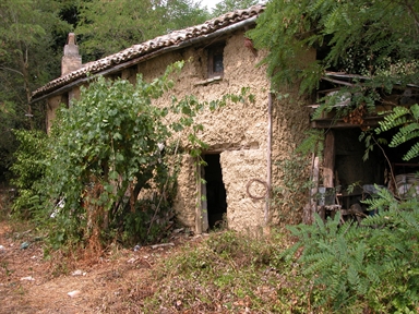Fonte orale - Civile - Edificio isolato