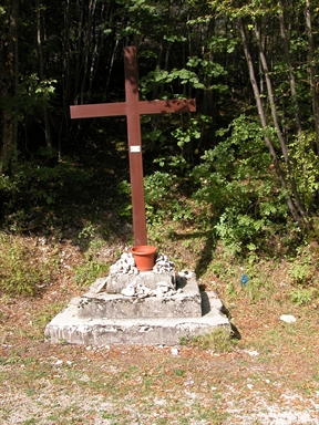 La Croce, Pièdivalle, Montefortino, FM - Fonte orale: Religiosa, Paura