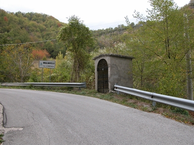 Edicola della Madonna, Migliarelli, Montegallo, AP - Fonte orale: Religiosa, Apparizioni