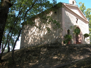 Chiesa di santa Maria di Gagliano, Gagliano, Monte Vidon Corrado, FM - Fonte orale: Terapeutica, Chiesa