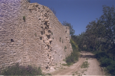 Mura del Castello di Montefalcone Appennino