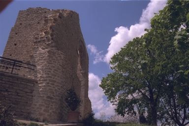 Porta del Castello di Smerillo