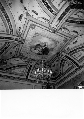 Giustizia, motivi decorativi a grottesche