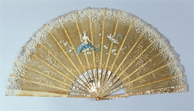 figura femminile con angioletto