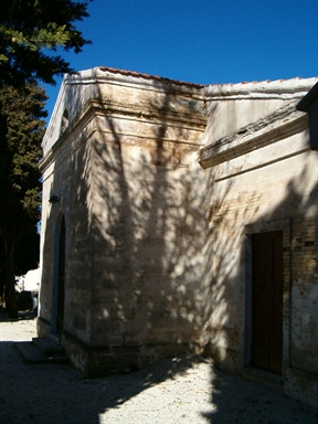 Chiesa del Cimitero di Montesicuro