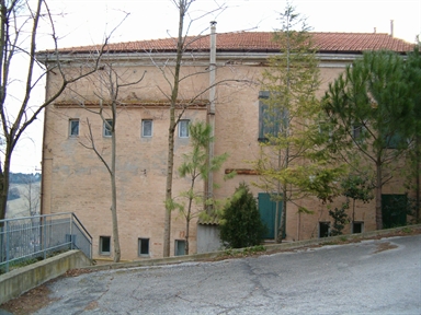 Scuola elementare di Montacuto