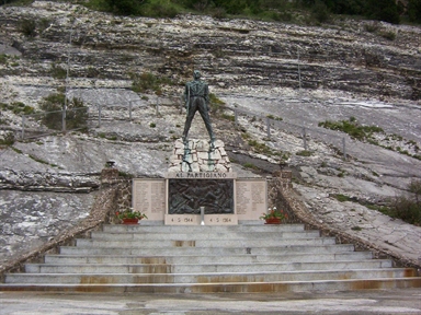 Monumento al Partigiano