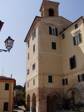Palazzetto di appartamenti