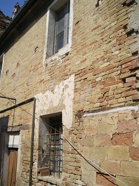 Casa a schiera aggregata