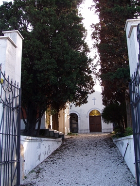 Chiesa del Cimitero di Grancetta