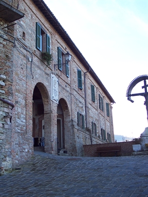 Ex Palazzo del Comune di Collamato