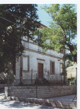 Ex Scuola elementare di Poggio San Romualdo