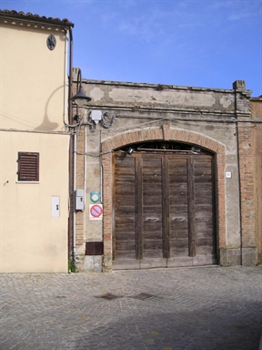 Rimessa per autoveicoli