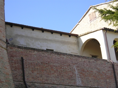 Rimessa per autoveicoli