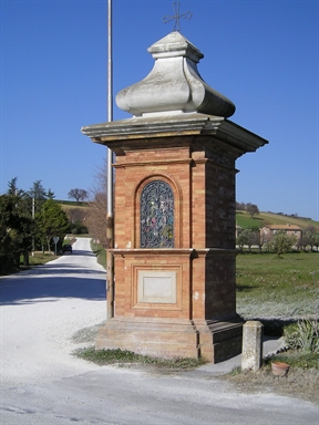 Edicola della Vergine Maria con Gesù