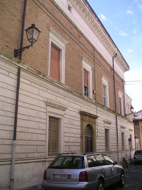 Palazzetto gentilizio