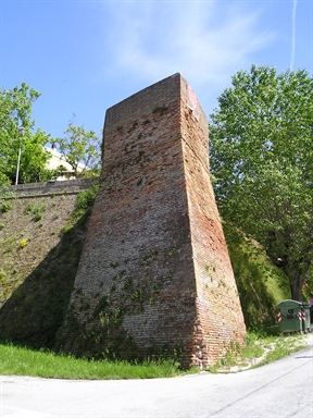 Sperone delle mura
