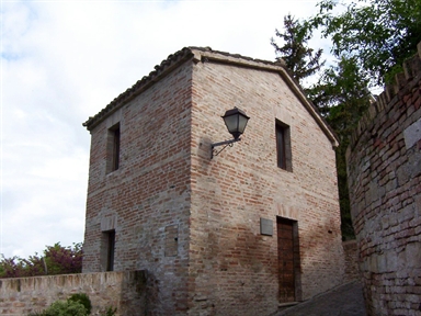 Torrione delle Mura urbiche