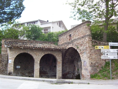 Fonte Vecchia