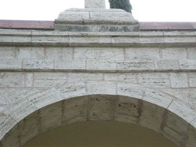 Ingresso del Cimitero di Acquasanta Terme