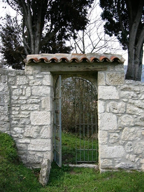 Cimitero di Luco