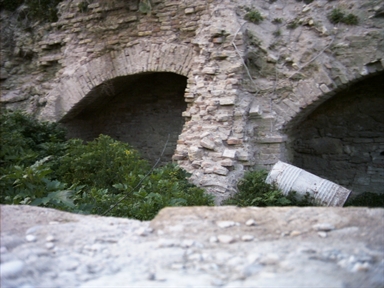 Ruderi di case a schiera medievali