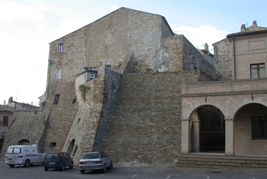 Resti del Bastione delle Mura castellane