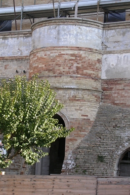 Resti della Torre cilindrica