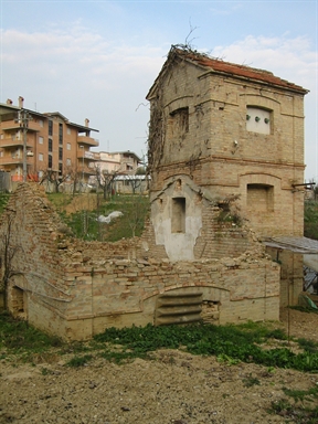 Cabina di sollevamento acqua sorgiva