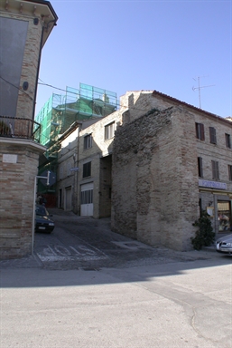 Resti della Porta S. Maria