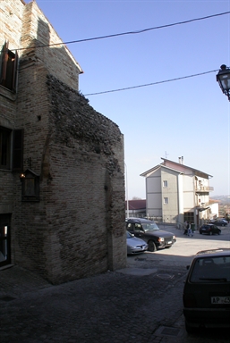 Resti della Porta S. Maria