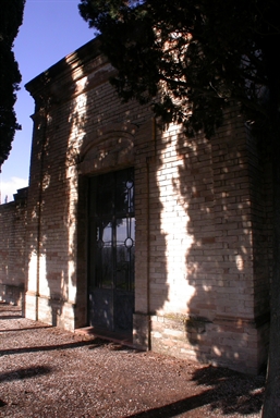 Chiesa del Cimitero di Torchiaro