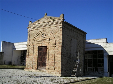 Chiesa cimiteriale di Villa del Monte