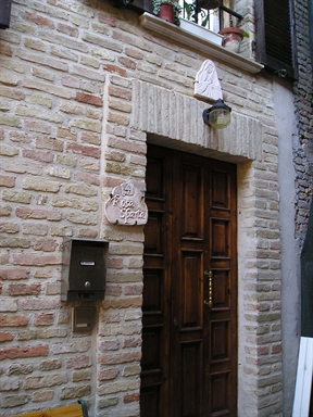 Casa a schiera aggregata