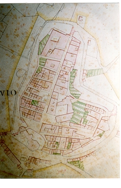 Casa a schiera aggregata