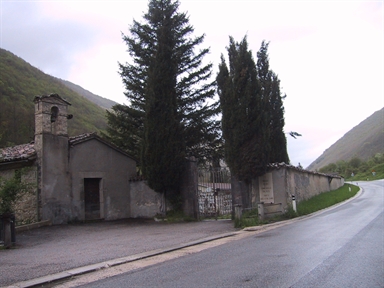 Cimitero di Castelsantangelo sul Nera