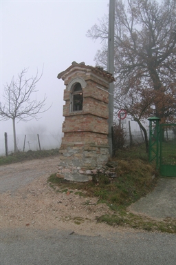 Edicola dell' Eremo del Beato Ugolino