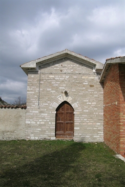 Chiesa del Cimitero di Campobonomo