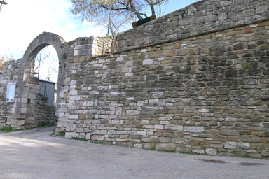 Porta castellana